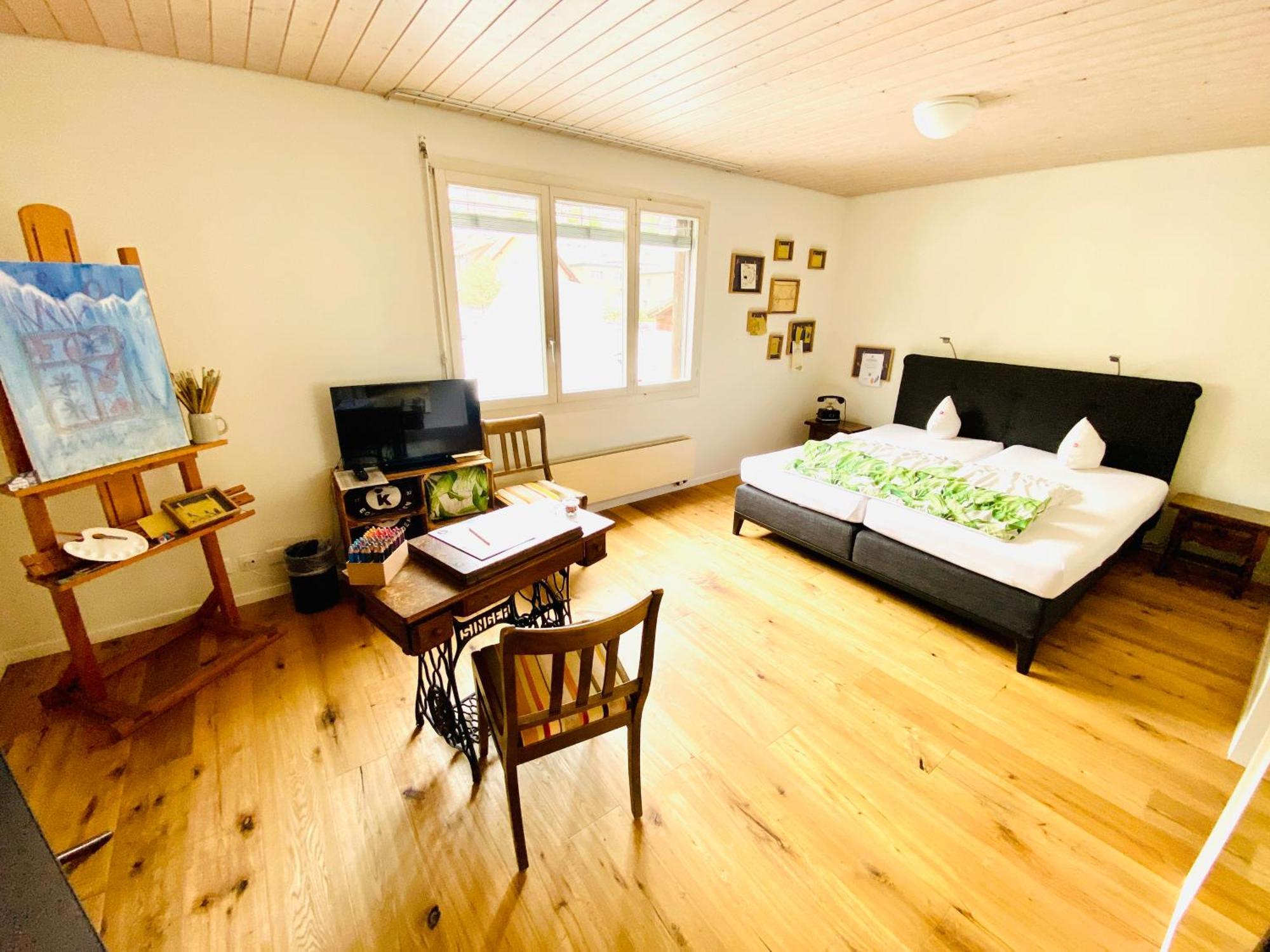 Hotel Kreuz 3*